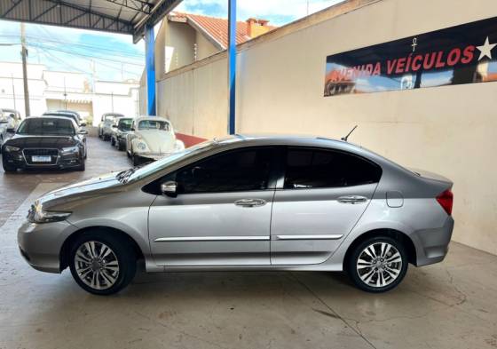 HONDA CITY 1.5 EX 16V FLEX 4P AUTOMÁTICO HONDA CITY 1.5 EX 16V FLEX 4P AUTOMÁTICO